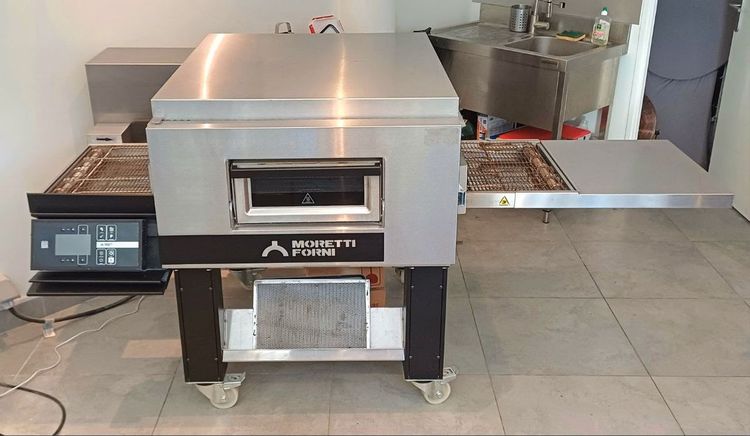 Moretti Forni T75E Conveyor Oven