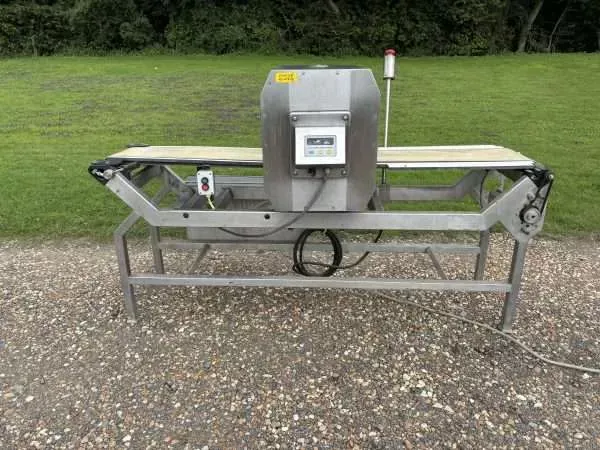 Industrial Metal Detector