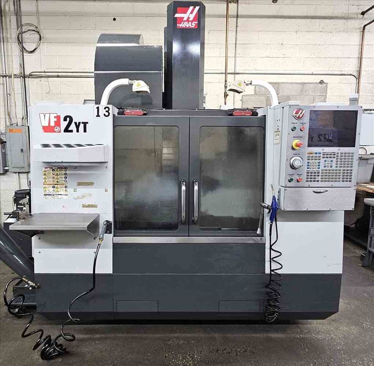 Haas VF-2YT VMC  5 Axis