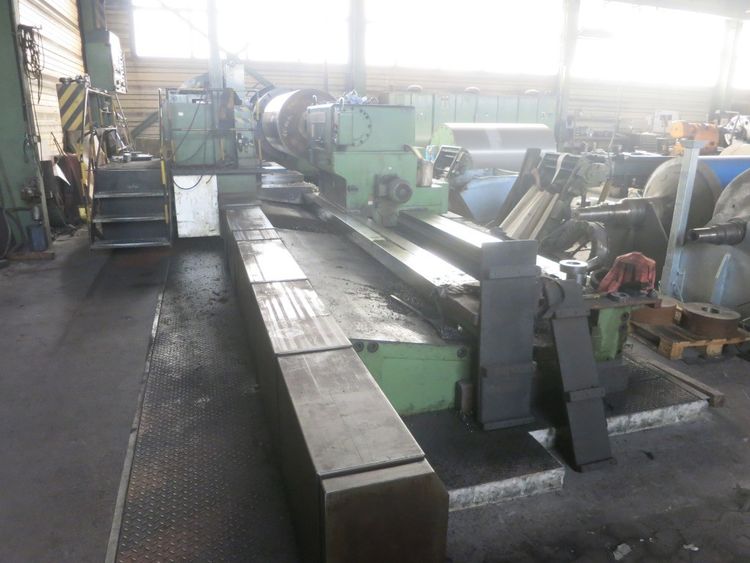 Skoda Engine Lathe 300 rpm NDKa-900/III25x5000