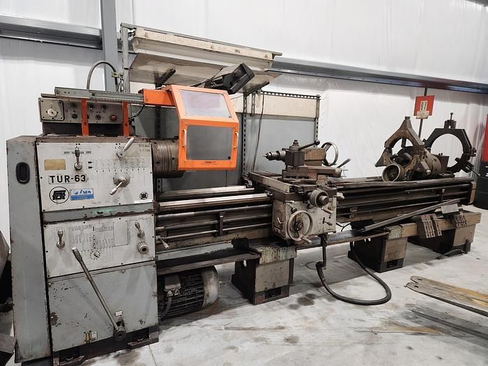 Polamco Engine Lathe 1800 RPM TUR-63