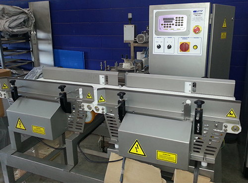 Continuous weighing scale