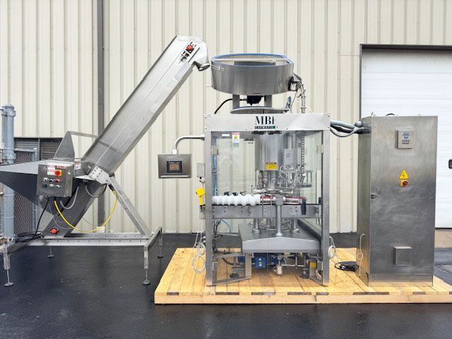 MBF CAPMATIC 360/9P Rotary T-Corker