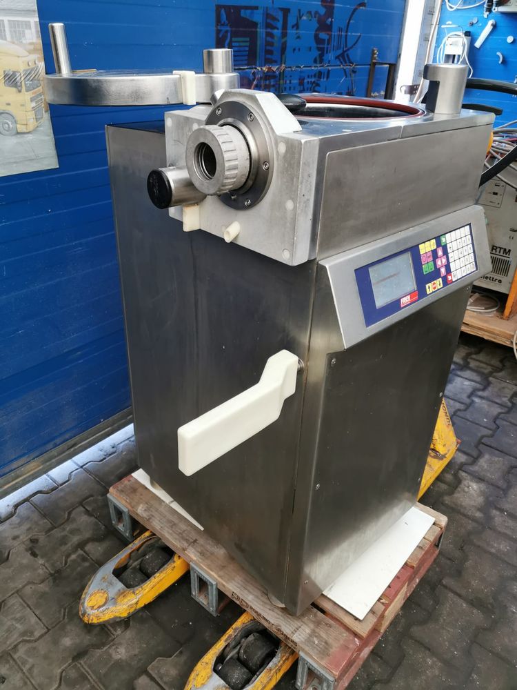 Frey Kompakta 2 piston stuffer
