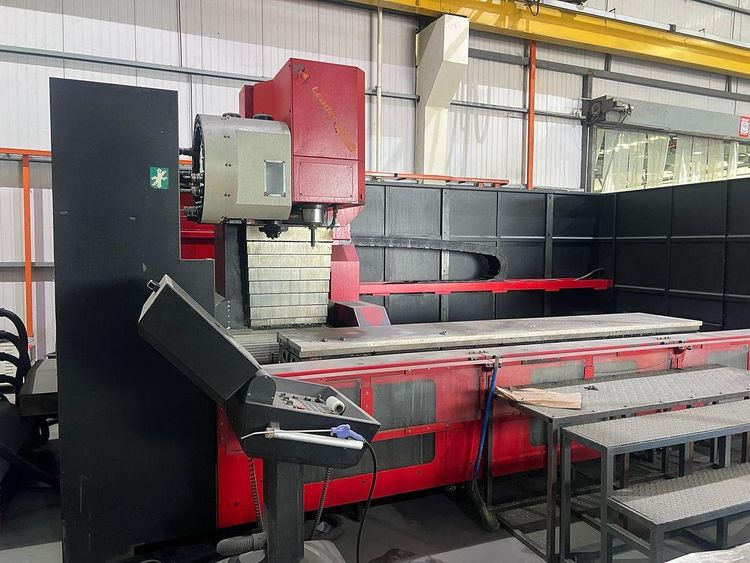 Leader RH4-35  3 Axis