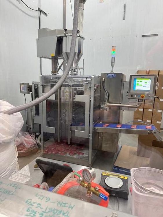 Universal Gamma Flexi sachet packaging machine