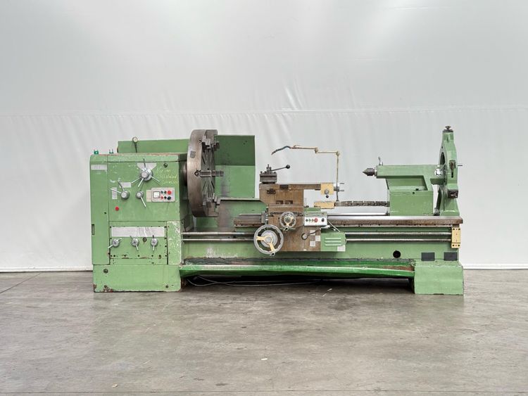 Saro Engine Lathe 1,250 RPM SPA 10x2000