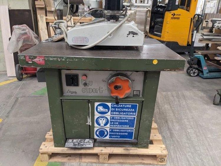 Invicta Spindle moulder
