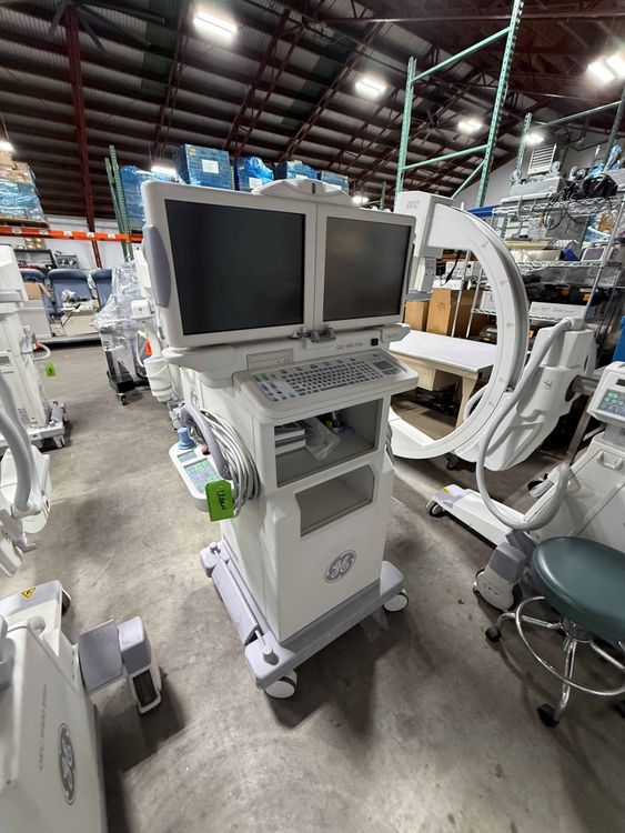 OEC 9900 Vascular C Arm