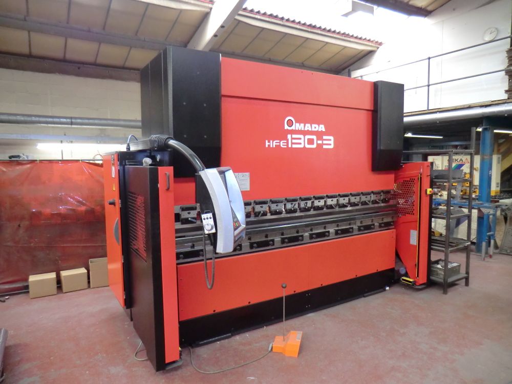 Amada HFE 130t 3m, 8 axis Press Brake 130 ton