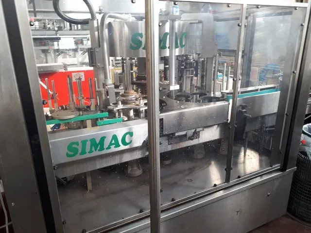 GAI Bottling line for glass demijohns