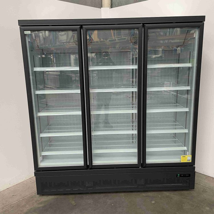 Thermaster LG-1500BGBMF, 3 Door Upright Freezer