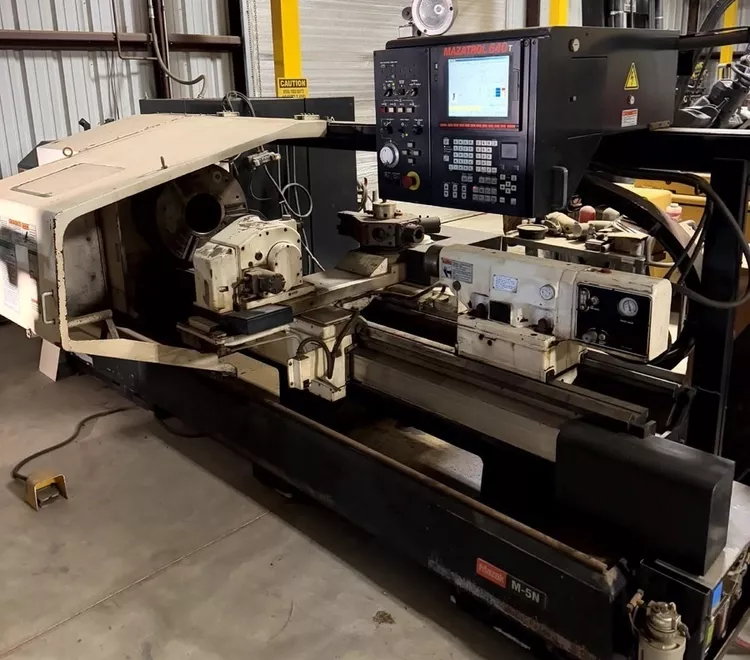 Mazak CNC (MAZAK FUSION 640T) 1000 rpm M-5 2 Axis