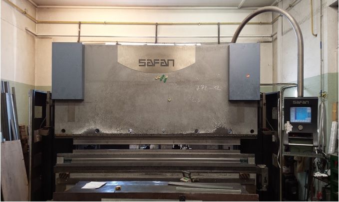 Safan L-K 120-3100 TSI  1200 kN