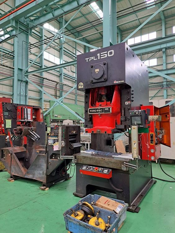 Amada TPL-150 150 t