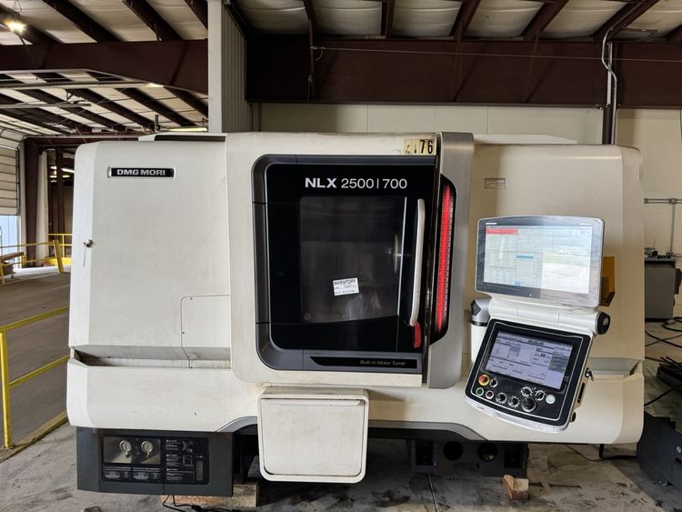 DMG DMG Mori M730UM with CELOS ERGOline Touch 4,000 RPM MORI NLX 2500/700 3 Axis