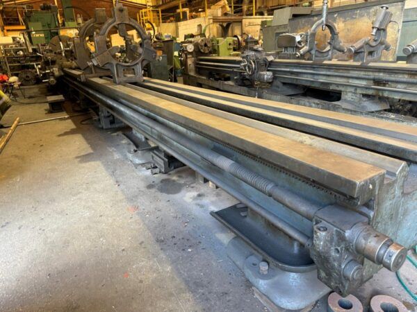 Lang Heavy Duty Lathe 675RPM 36” x 8000mm