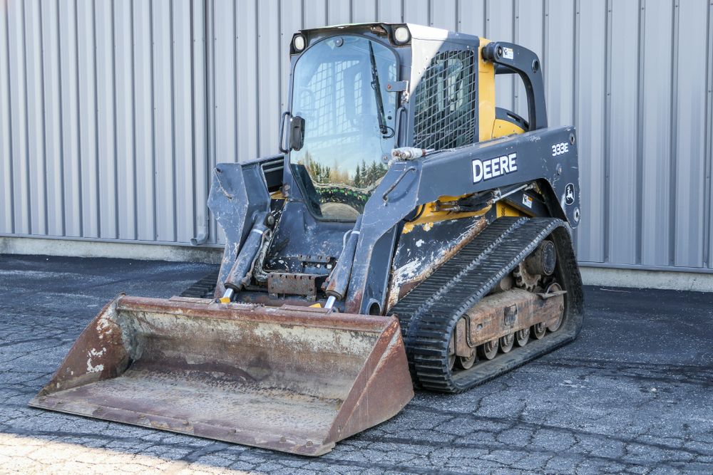John Deere 333E Skid Steer Loader