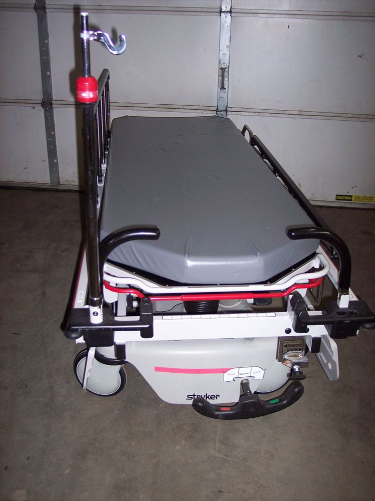 Stryker 1027 Trauma Stretcher