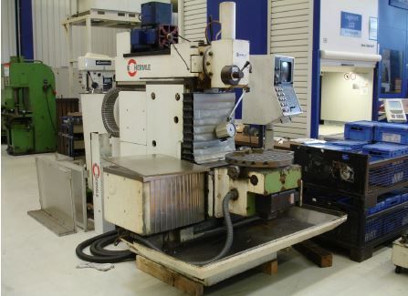 Hermle UWF 1000 rotary table CNC Vertical Variable Speed