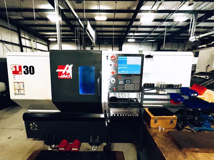 Haas Haas CNC 3,400 RPM ST-30 2 Axis