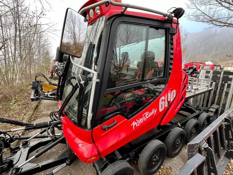 Pistenbully 600