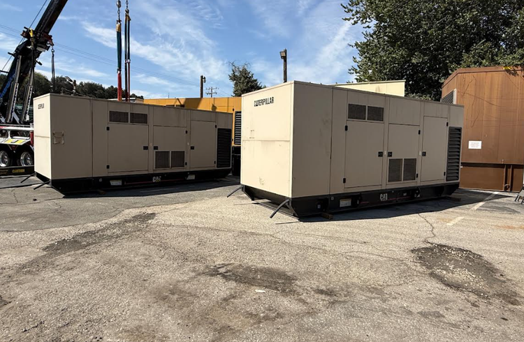 Caterpillar 3412C Rated Power: 800 kW