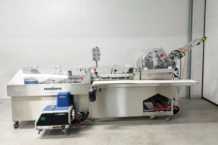 Freemantle S07, Semi Automatic Cartoner