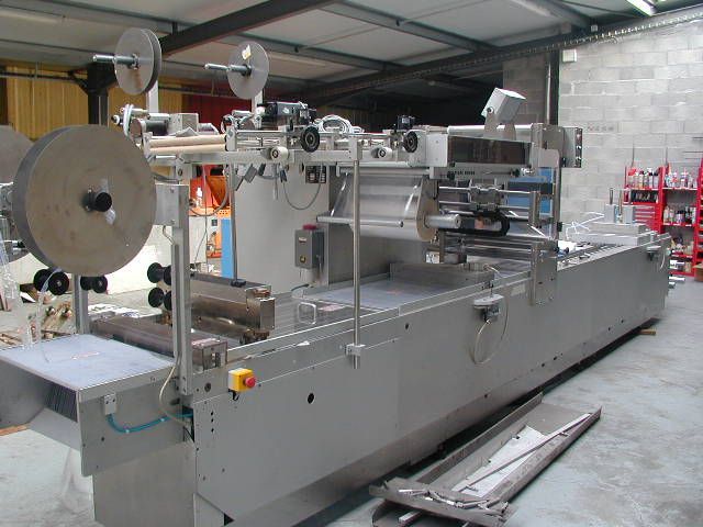 Multivac R5200  Thermoforming Machine