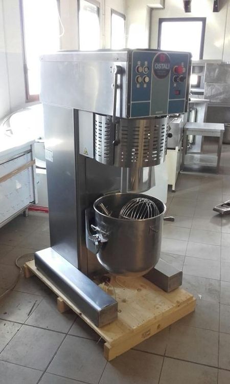 2 Ostali Planetary Mixer