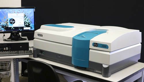 Agilent Technologies CARY-4000 Research-Grade UV-Vis Spectrophotometer