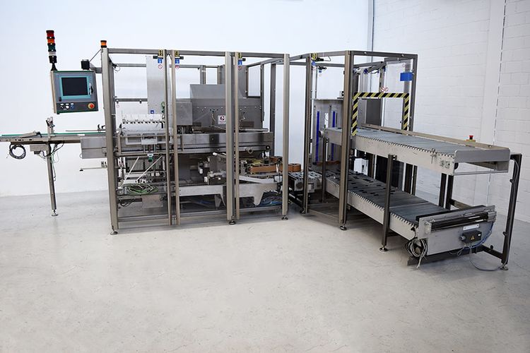 MARCHESINI MC 824 Case packer