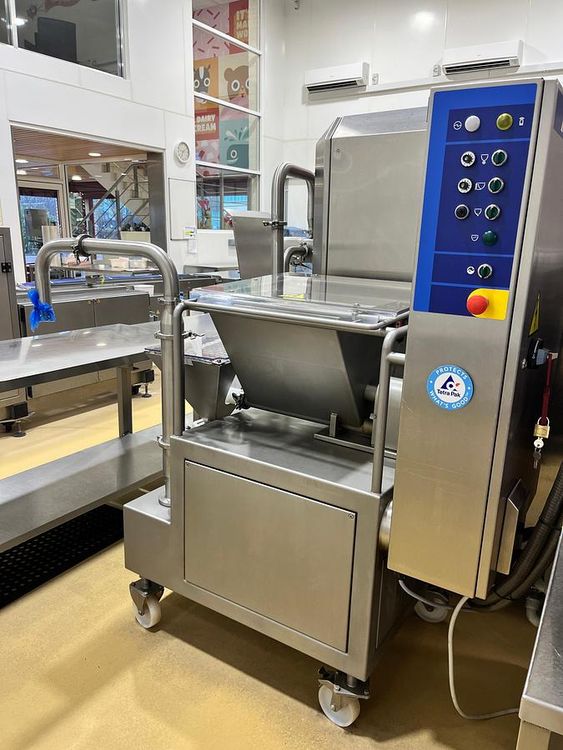 Tetra Pak Hoyer FF 2000 C, Ingredient Doser