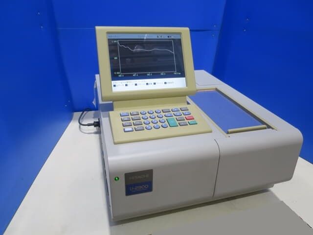 Hitachi U-2900 Spectrophotometer