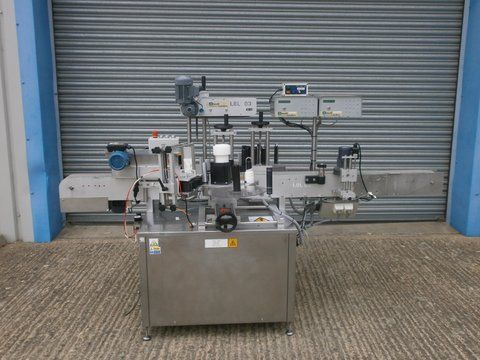 Atwell front and back labeller