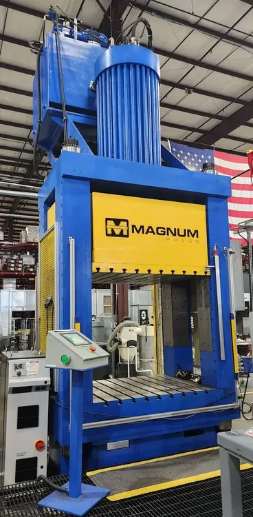 Magnum MSS4PS600/48/60/48/36-100 STRAIGHT SIDE 600 ton