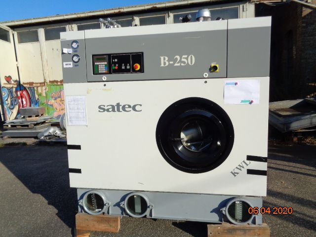Satec B-250 Dry cleaning