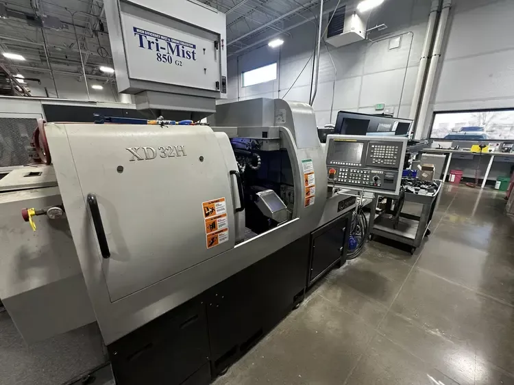 Hanwha Fanuc CNC 8,000 RPM XD32H 4 Axis
