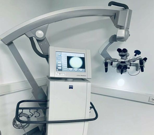 Carl Zeiss Opmi Pentero 800 Surgical Microscope