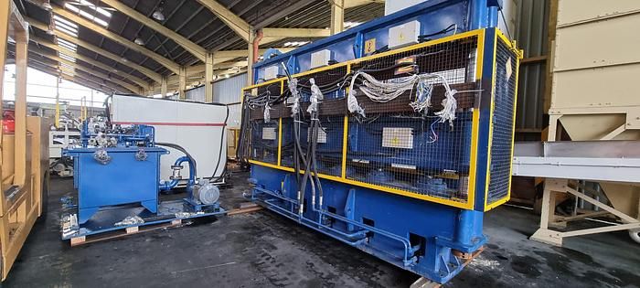 2 TMC HMP 150 tons Hydraulic press