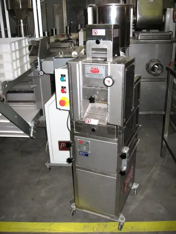 GNOCCHI DUMPLING MACHINE