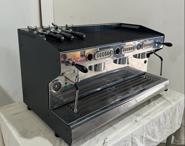ACM Evolve Auto 3 Group Coffee Machine