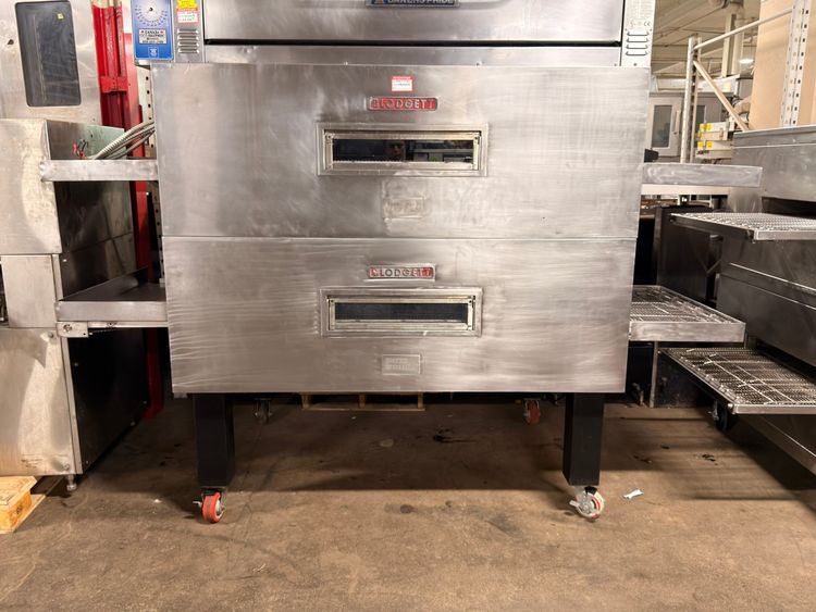 Blodgett Conveyor pizza oven Double deck