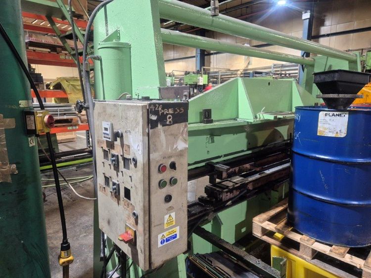 small horizontal press