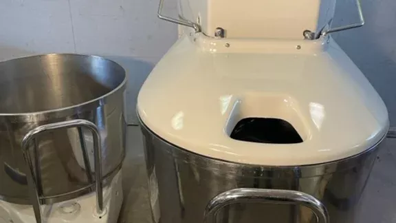 WP SF 100 Spiral Mixer