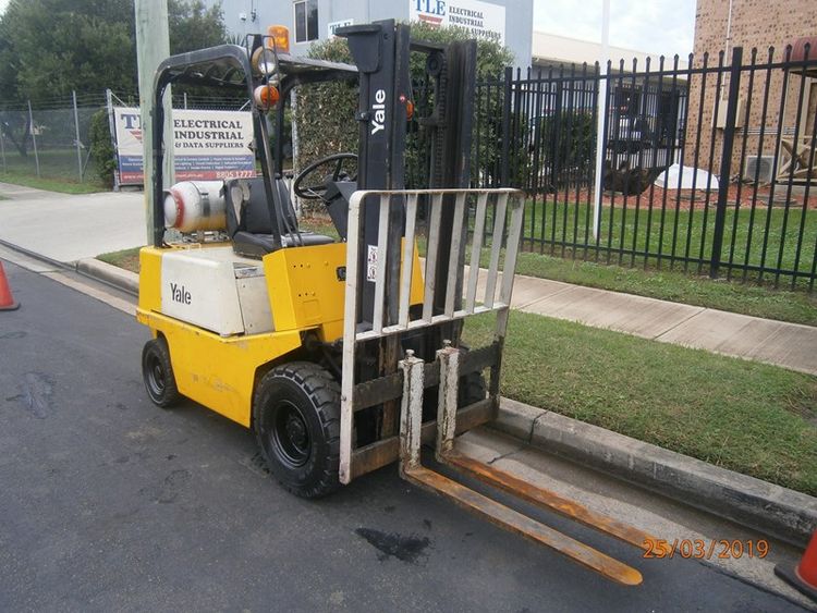 Yale FG15 1500 kg