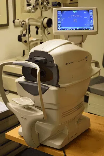 Topcon TRK-2P Autorefractor Keratometer