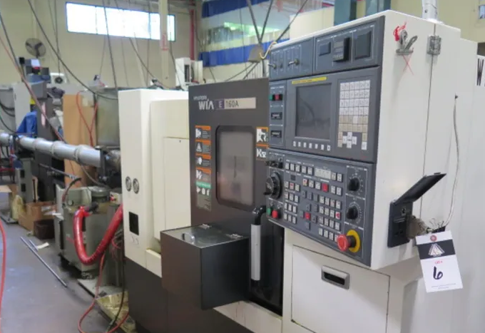 Hyundai Hyundai Wia Fanuc i Series control 6,000 RPM WIA E160A 2 Axis