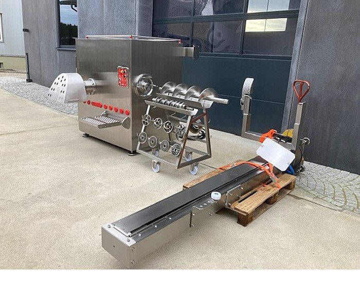 Laska WW160 CORNER MINCE WITH ELEVATOR