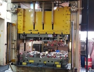 SMG Double Column Drawing Press -Hydr. 250 Ton